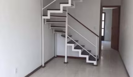 Apartamento- Petrópolis, Samambaia
