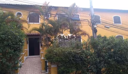 Apartamento- Petrópolis, Corrêas
