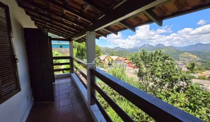 Casa- Petrópolis, Nogueira
