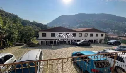 Apartamento- Petrópolis, São Sebastião
