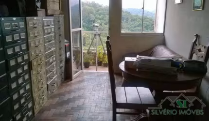 Apartamento- Petrópolis, Quitandinha