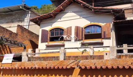 Casa- Petrópolis, Alto da Serra