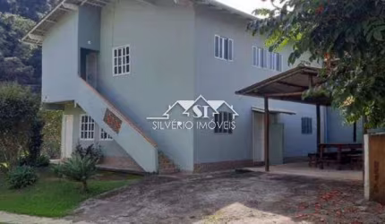 Apartamento- Petrópolis, Itaipava