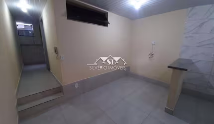 Apartamento- Petrópolis, Centro