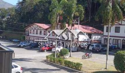 Apartamento- Petrópolis, Samambaia