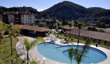 Apartamento- Petrópolis, Nogueira