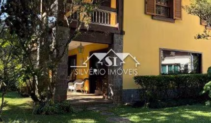 Casa- Petrópolis, Centro
