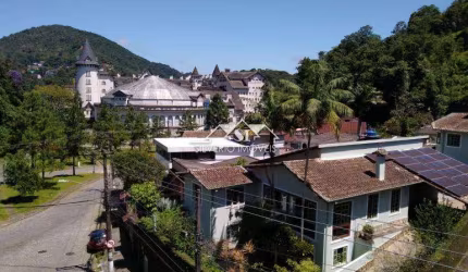 Apartamento- Petrópolis, Quitandinha