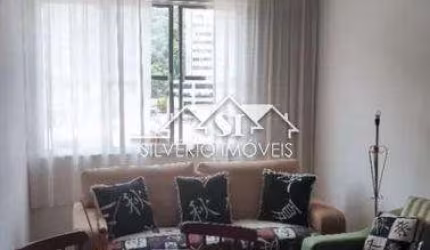 Apartamento- Petrópolis, Centro