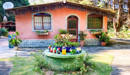 Sítio- Petrópolis, Araras
