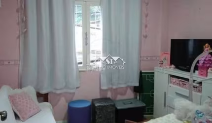 Apartamento- Petrópolis, Centro