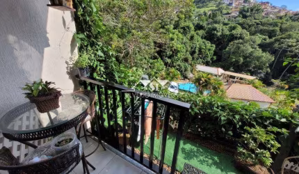 Apartamento- Petrópolis, Samambaia