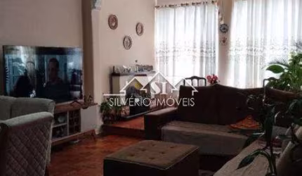 Apartamento- Petrópolis, Centro