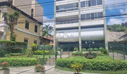 Apartamento- Petrópolis, Centro