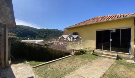 Casa- Petrópolis, Corrêas