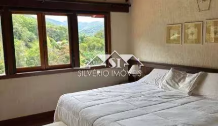 Apartamento- Petrópolis, Araras
