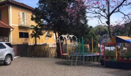 Casa- Petrópolis, Castelânea