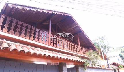 Casa- Petrópolis, São Sebastião