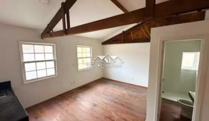 Apartamento- Petrópolis, Centro