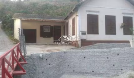 Casa- Petrópolis, Coronel Veiga