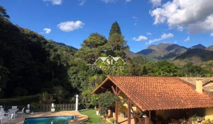 Casa- Petrópolis, Vale do Cuiaba