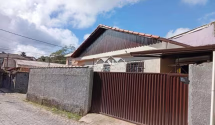 Casa- Petrópolis, São Sebastião