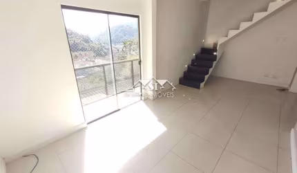 Casa- Petrópolis, Alto da Serra