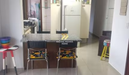 Apartamento de 02 dormitórios - bairro da Tupi