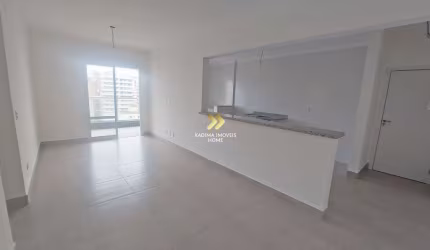 Apartamento de 2 suites, 02 vagas de garagem e vista mar