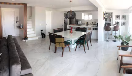 Cobertura à venda no Vila Ema com 288m²