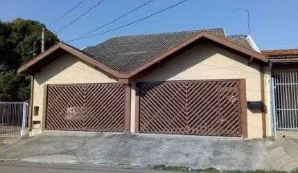 Casa com 4 dormitórios à venda, 220 m² por R$ 880.000,00 - Cidade Morumbi - São José dos Campos/SP