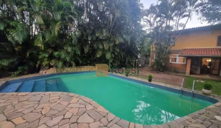 Casa com 4 dormitórios à venda, 665 m² por R$ 2.130.000,00 - Chácaras São José - São José dos Campos/SP