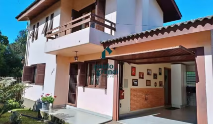 3 casas a venda no Bairro Santa Catarina
