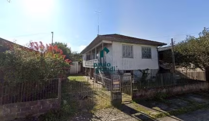 Terreno com casa a venda no bairro Santa Catarina
