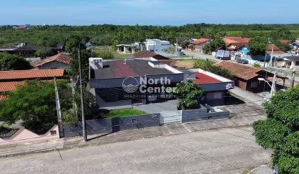 Casa à venda com 2 salas comercial, Costeira, Balneário Barra do Sul, SC