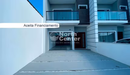 Sobrado Geminado N 1 com Churrasqueira no Bairro Costeira, Balneário Barra do Sul, SC