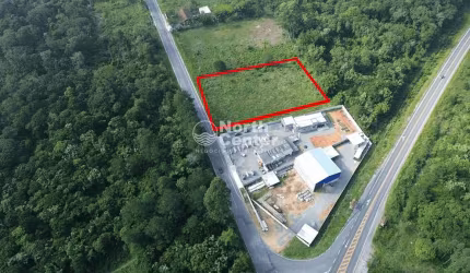 Oportunidade para Investimento,Terreno à venda, Bairro Pinheiros, Balneário Barra do Sul, SC