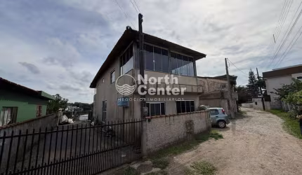 Sobrado (parte superior)  para locação, Bairro Centro, Balneário Barra do Sul, SC