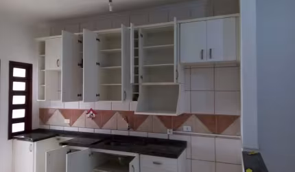 Casa com 2 quartos à venda na Miame, 441, Cidade Jardim, Jacareí por R$ 280.000