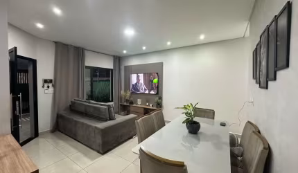 Casa com 3 quartos à venda na Rua Alvarenga Peixoto, 149, Loteamento Villa Branca, Jacareí por R$ 680.000