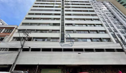 Apartamento com 3 quartos à venda no Centro - Curitiba/PR