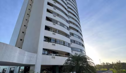 Apartamento Padrão 2/4 Sendo 1 Suíte Em Patamares