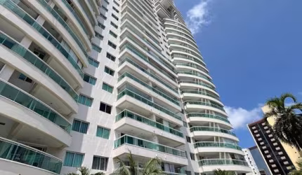 Apartamento Padrão 2 Quartos com 1 Suíte no Caminho das Arvores