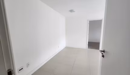 Apartamento de 2 Suítes e 1 Vaga em Ilha Pura
