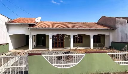 Casa com 1 suíte + 2 quartos + 2 vagas de garagem, Corticeira - Guaramirim