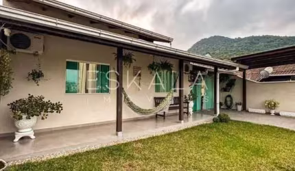 Casas semi mobiliada com piscina, Avaí - Guaramirim