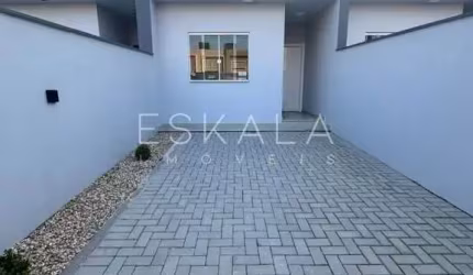 Casa Geminada com 02 Dormitórios + 01 Vaga de Garagem, Três Rios do Norte, Jaraguá do Sul