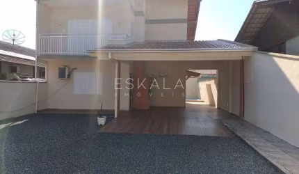 Casa com 03 Quartos + 02 Vagas de Garagem, Itajuba, Barra Velha