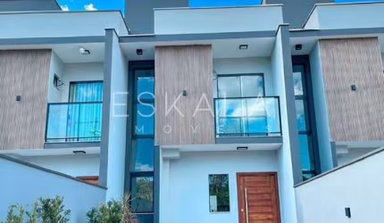 Casa Geminada com 02 Suítes + 02 Vagas de Garagem, Nereu Ramos, Jaragua do Sul