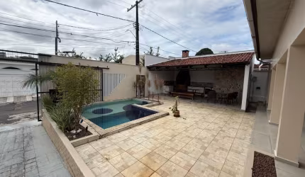 Casa mobiliada e pronta para receber você e sua família!